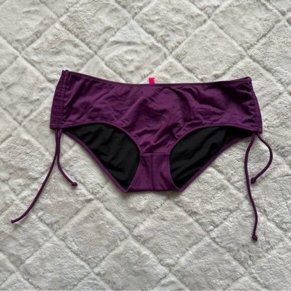 Victoria’s Secret | Purple Plum Side Ruched Bikini Bottoms | Size Medium - Picture 2 of 10